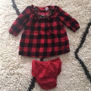 EUC GAP buffalo Check dress. Size 6-12 months